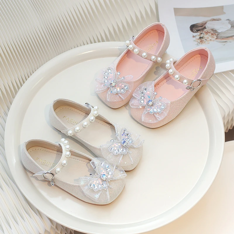 

Новые весенние детские туфли с кристаллами, модные кожаные туфли принцессы с бантом для девочек, нескользящие детские повседневные туфли на плоской подошве с мягкой подошвой