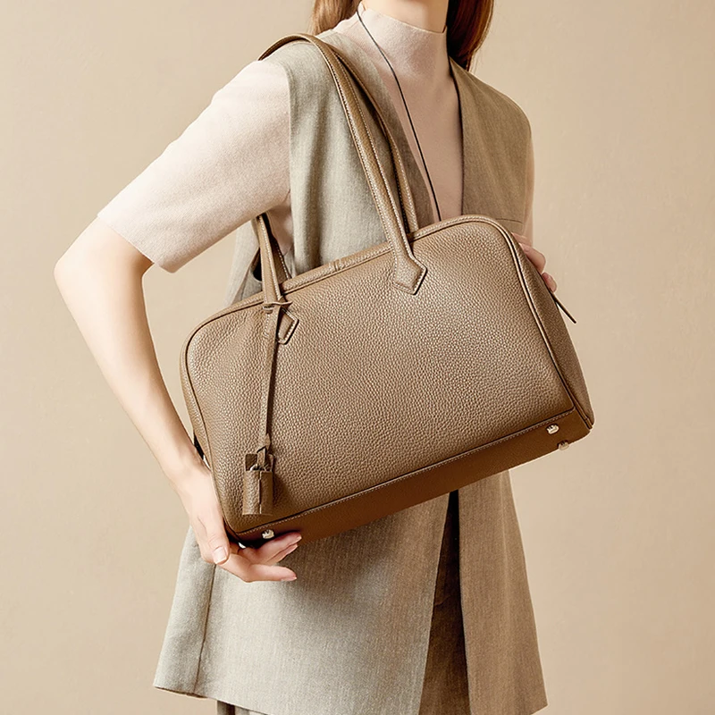حقيبة بوسطن متعددة الاستخدامات للأعمال النسائية 2025 حقيبة يد جديدة من جلد الغزال البولينج ذات سعة كبيرة تحت الإبط حزمة كتف واحدة #3
