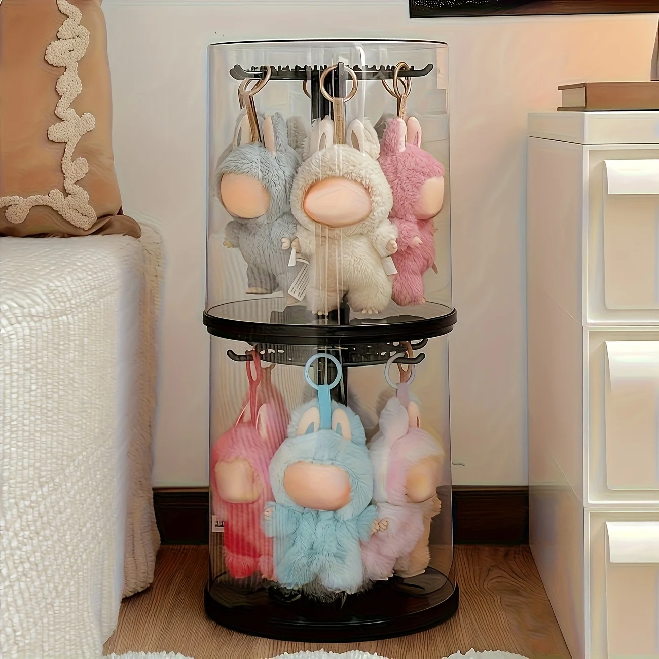 360 ° خزانة عرض دوارة سوداء من LABUBU مع غطاء قبة وقاعدة مقاومة للغبار - صندوق تخزين المقتنيات الأسطوانية #1