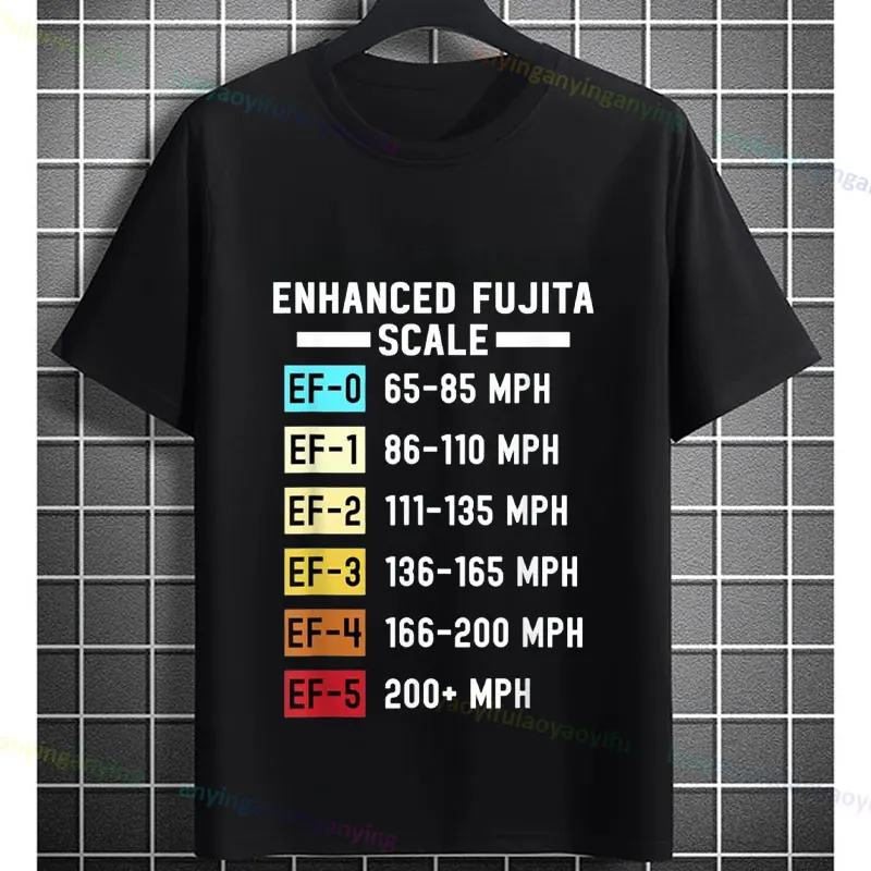 Camiseta gráfica divertida de Tornado Chaser, Camiseta de algodón de manga corta con cuello redondo, aventuras al aire libre y atuendo informal