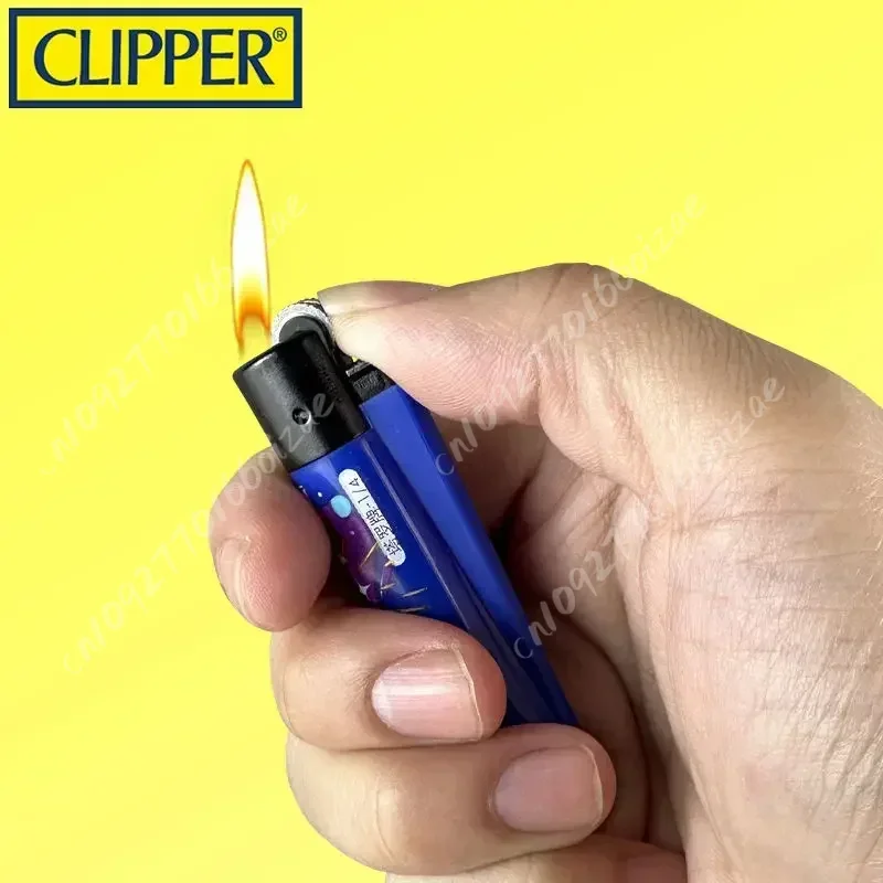 العلامة التجارية 24 قطعة مجموعة ولاعة المقص الصغيرة مع عجلة طحن البيوتان مصباح يدوي ولاعات الرجال الصغيرة كول اكسسوارات السجائر هدية