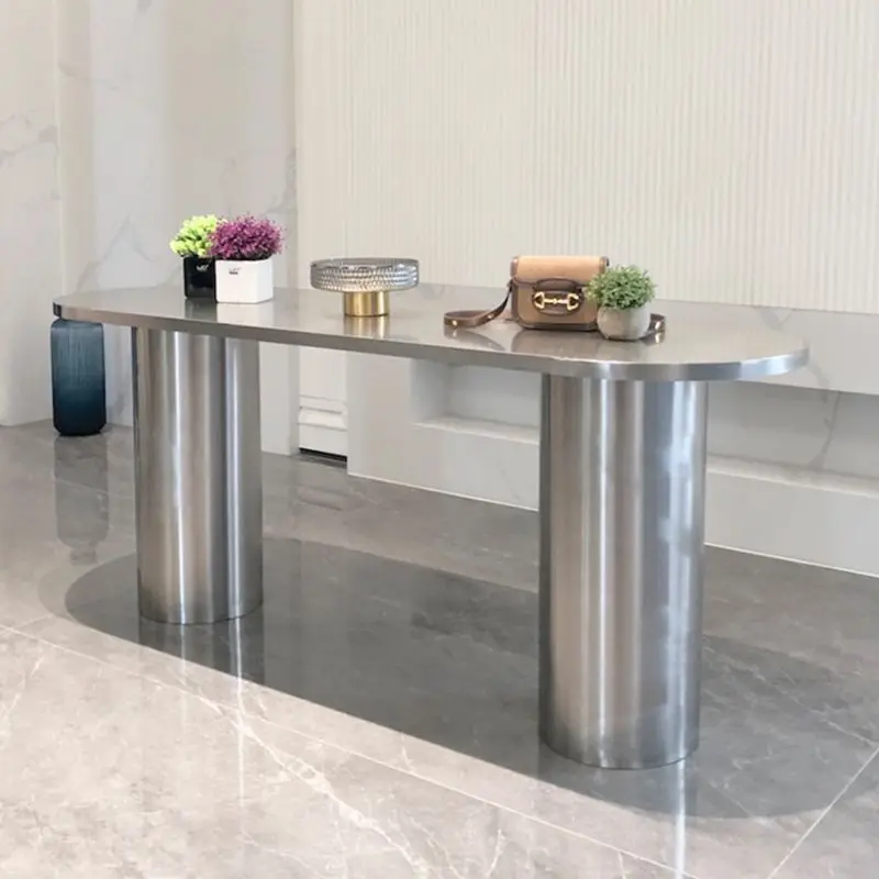 Industrial Style Stainless Steel Middle Island Display  for Clothing Store Jewelry Display Stand Retail Props