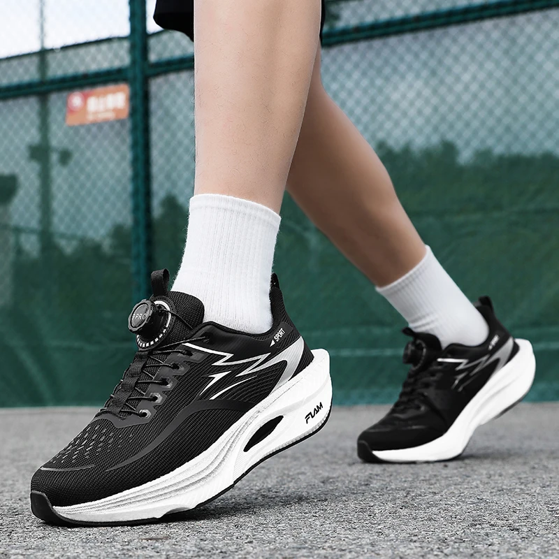 

Flexible Walking Men Mesh Casual Shoes Breathable Mesh Material Stable Support Sole Outdoor Running Shoes
