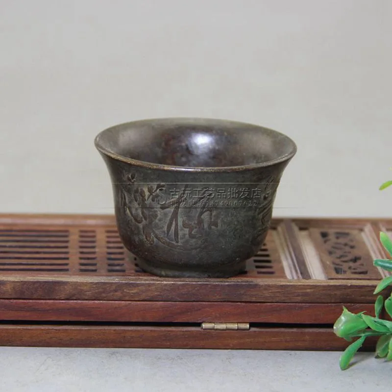 

Old bronze handicrafts manufacturers spot collection brass plum orchid bamboo chrysanthemum shot glass