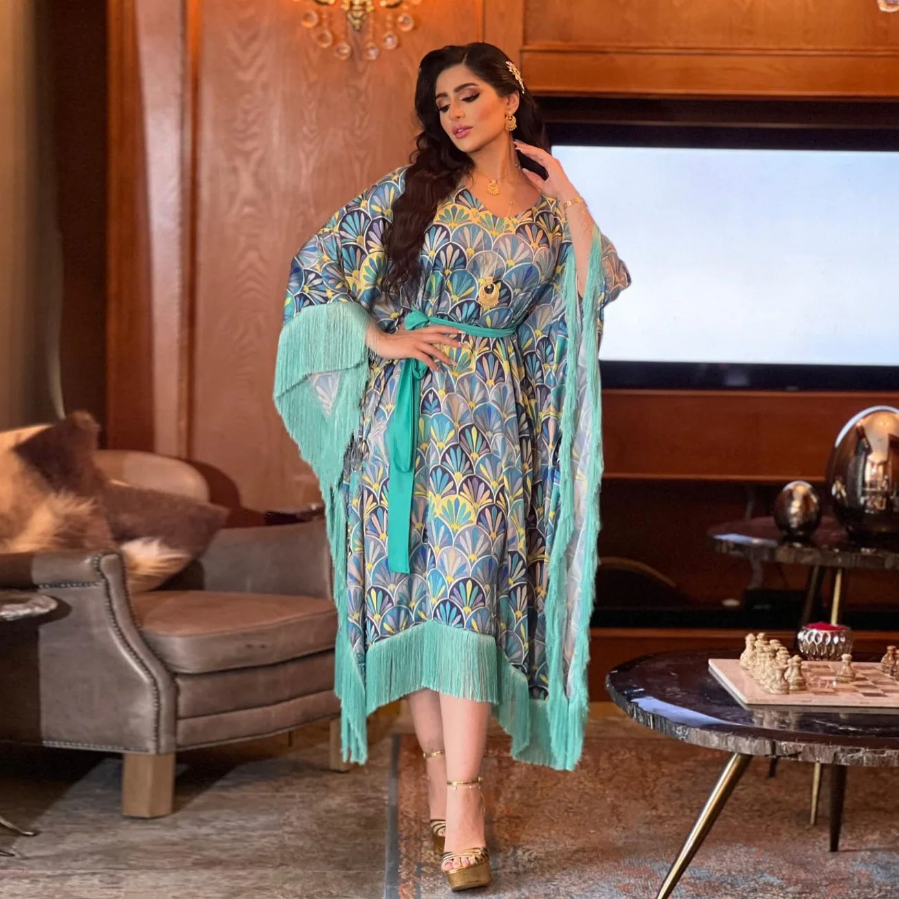 

Ab257 2026 Fashionable Tassel Patchwork Satin Elegant Dress Light Banquet Bat Sleeve Printed Dress Dubai Luxury Islam Elegant