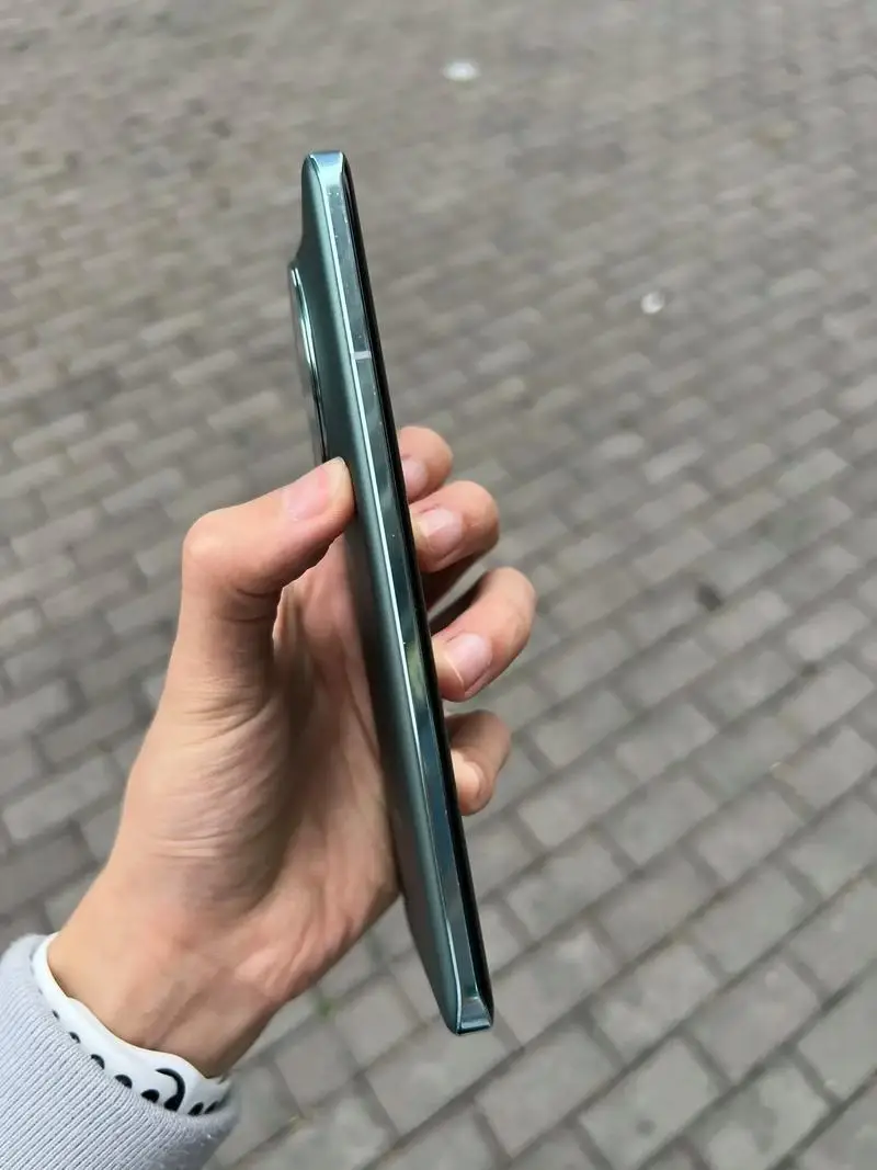 هاتف Honor Magic 5 Pro MagicOS NFC 6.81in 2848x1312px 5450mAh 50MP CPU Snapdragon8 Gen2 OTG هاتف ذكي مستعمل