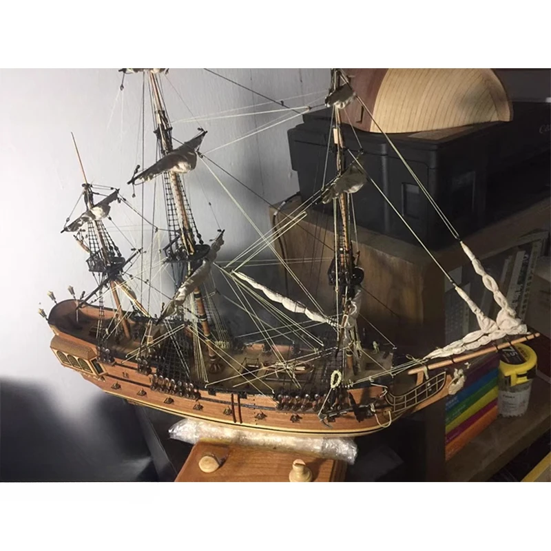 1/75 Pirates of The Caribbean Black Pearl DIY Simulated Wooden Sailboat Model Kit Assembled Toy Gift Collection