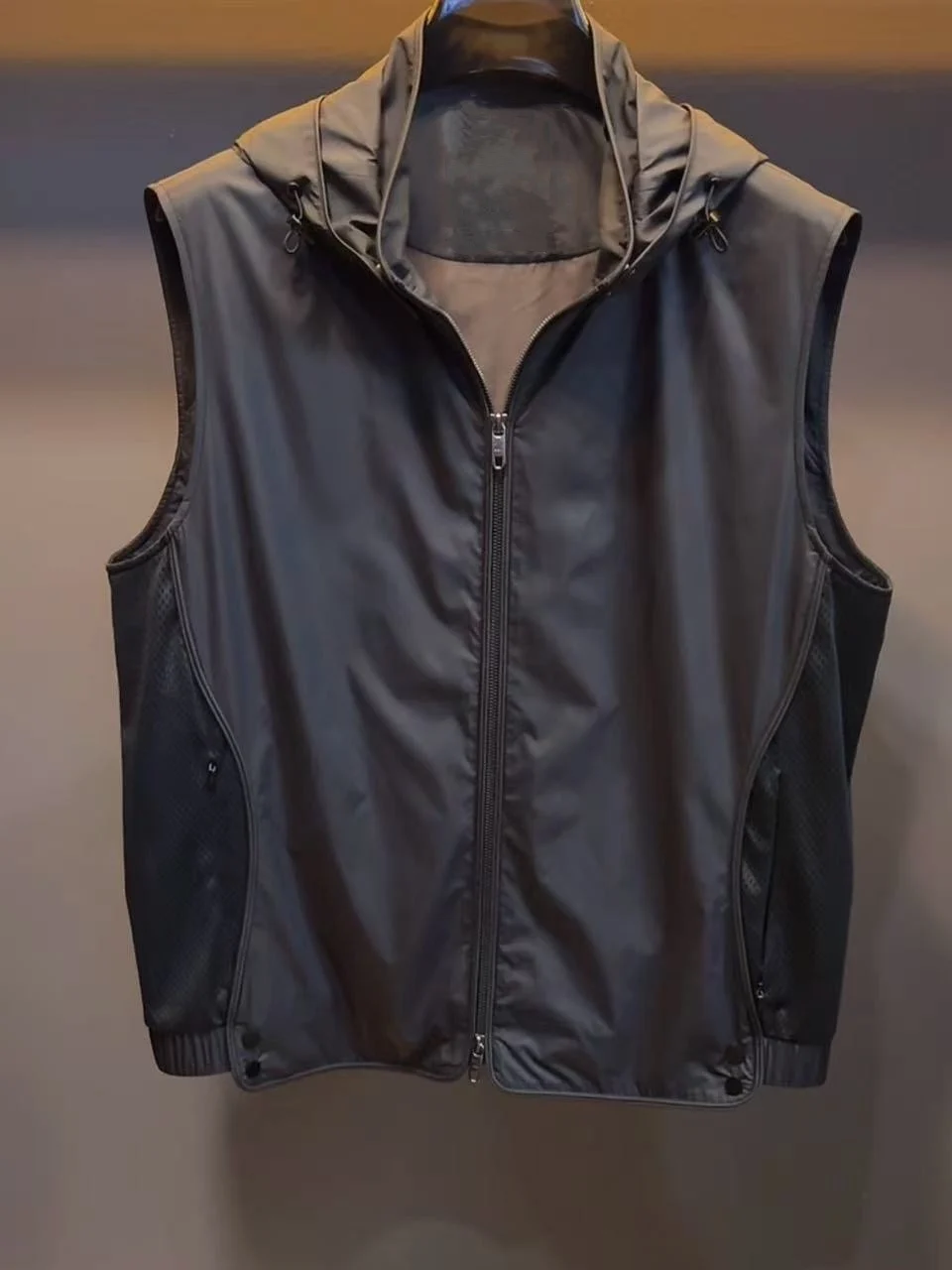 2026 Summer New Fashion Lightweight  Color Stand Collar Men's Casual High-End Zipper Vest Jacket American Style