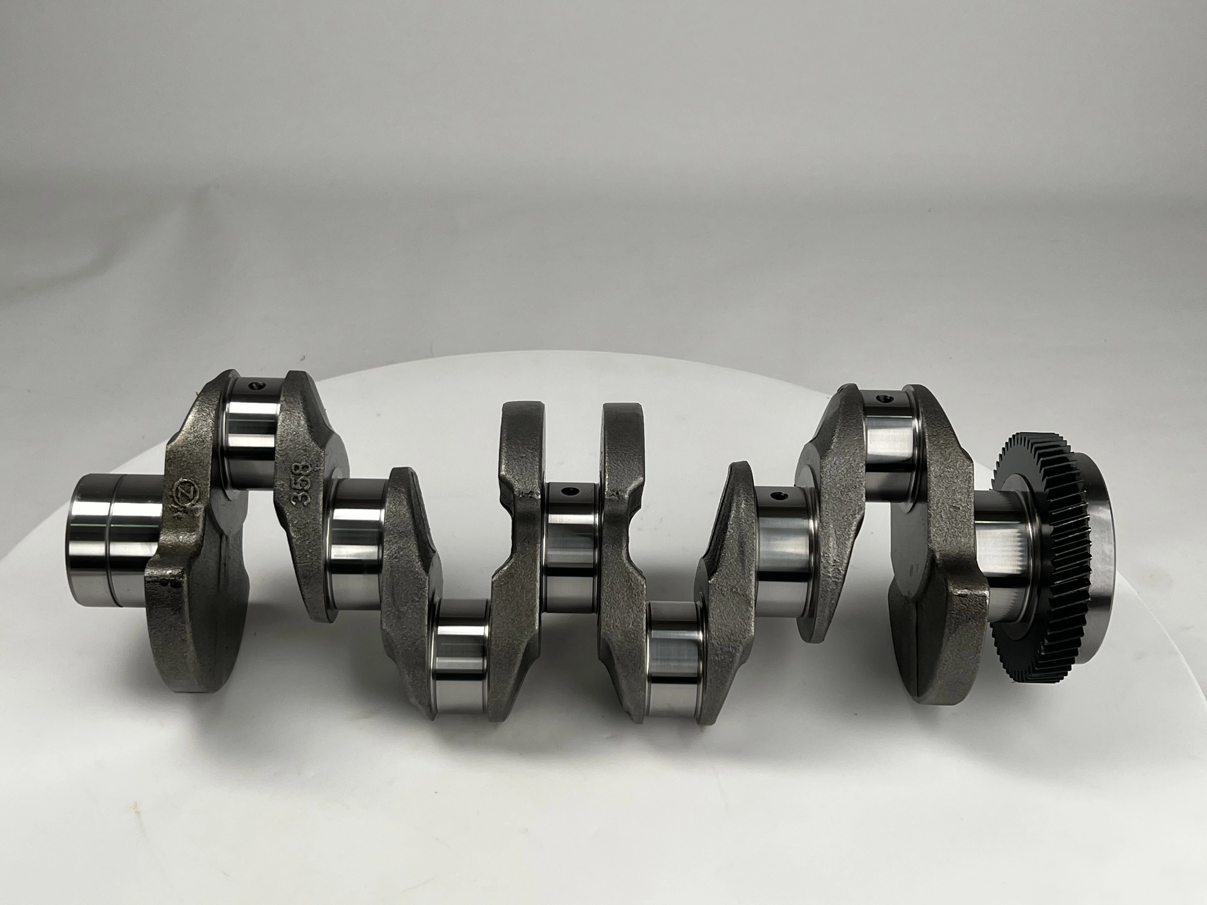 OM651 4web 6510302501 Crankshaft use for mer-d- ben- Engine E250 E300 C250 GLK250 CLS250 ML250 S250 view 4