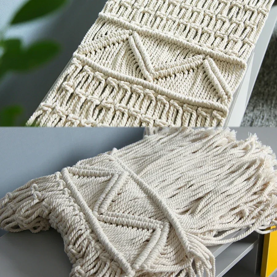 32X200CM Hollow Out Macrame Table Runner Handwoven Boho Table Runner With Tassel