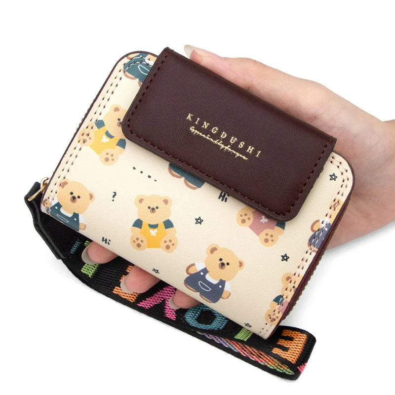 نمط جديد المرأة حامل بطاقة قصيرة كتلة ألوان فريدة من نوعها صغيرة قابلة للطي متعددة فتحة للبطاقات لطيف الدب سستة محفظة نسائية للعملات المعدنية #5