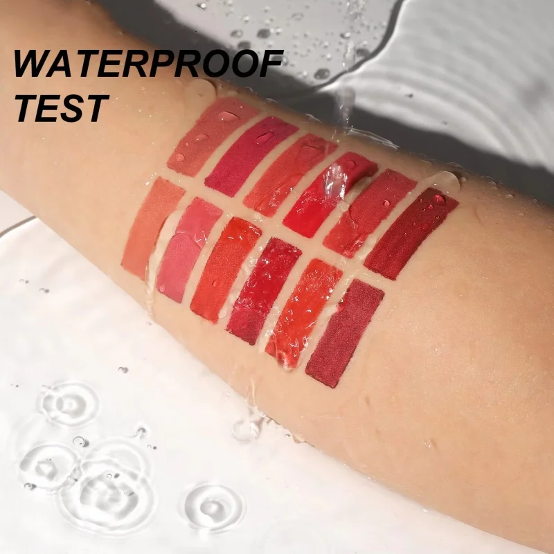 2Pcs 매트 오래 지속되는 컬러 립 라이너 세트 방수 땀 방지 스틱 컵 립 글로스 회전식 립 라이너 및 립 글로스 세트