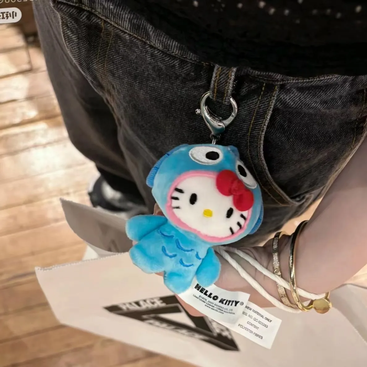 かわいいハローキティコスプレ Hangyodon ぬいぐるみキーホルダーガーリーハートかわいいぬいぐるみバックパックペンダント女の子ギフト