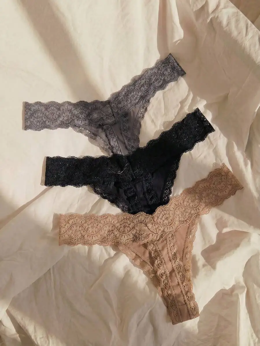 

3pcs Women Lace Splicing Minimalist Thong Panties Set