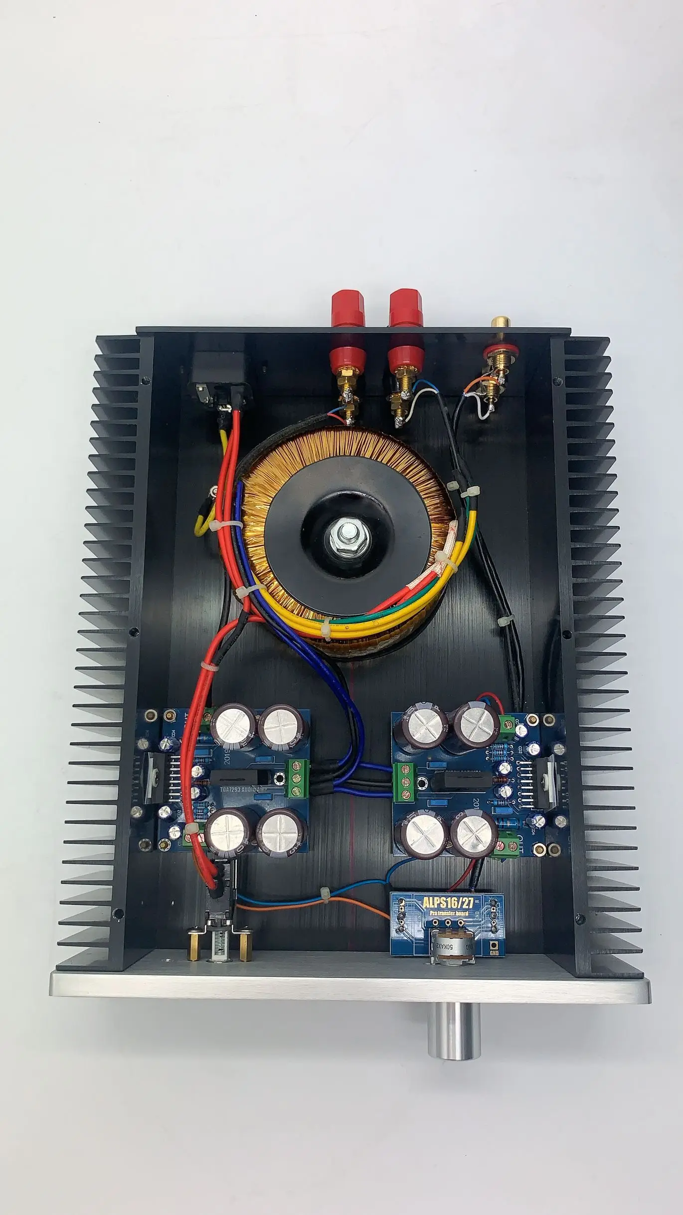 Finito TDA7293 HIFI ad alta potenza 100W + 100W audio stereo Amplificatore di potenza domestico