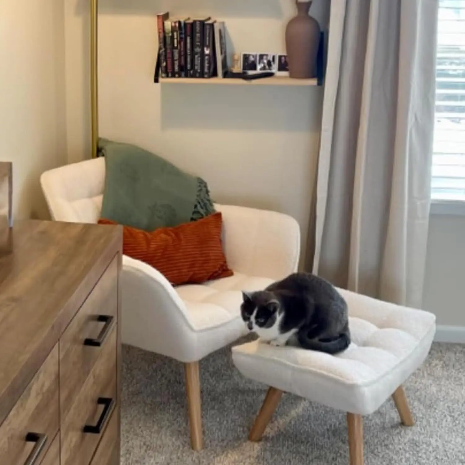 White Sherpa Accent Chair with Ottoman, Modern Lounge Armchair, Fuzzy Wood Legs for Small Spaces Bedroom, Customized