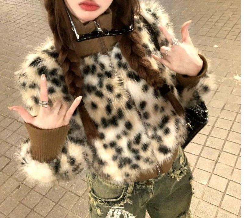 2025 New Design Retro Leopard Print Patchwork Design Short, Small, Thick Furry Jacket