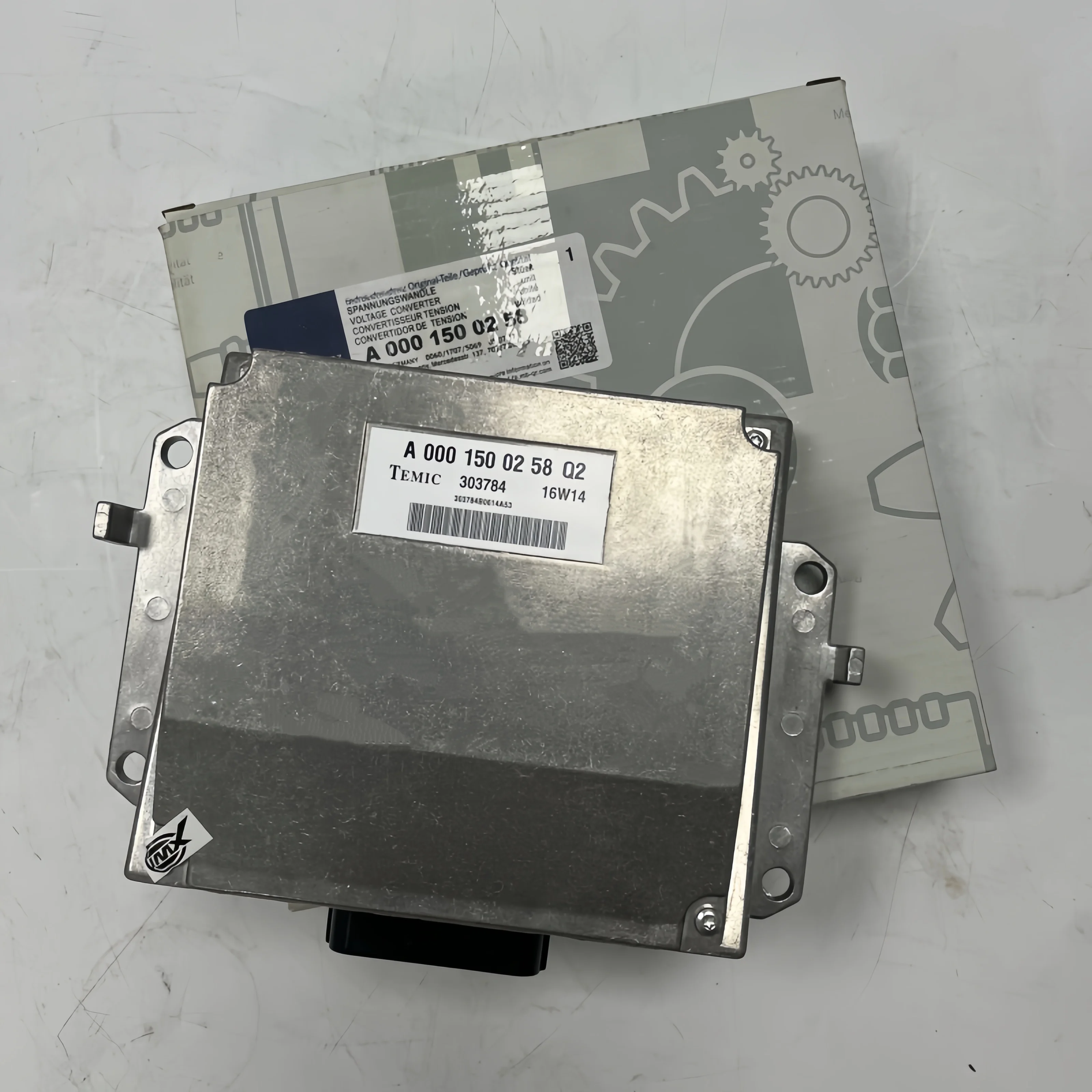 

Engine Control unit A0001500258Q1 ECU ECM Electronic Controller Module Computer PCM 303784 For Mercedes-Benz W220 W221 S600