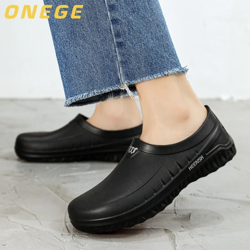 A Pair of Summer Men's Toe-Toe Shoes, Wear-Resistant, Non-Slip Work Shoes, Waterproof and Oil-Proof, Special for Hotels, Durable, Kitchen, Canteen, Chef