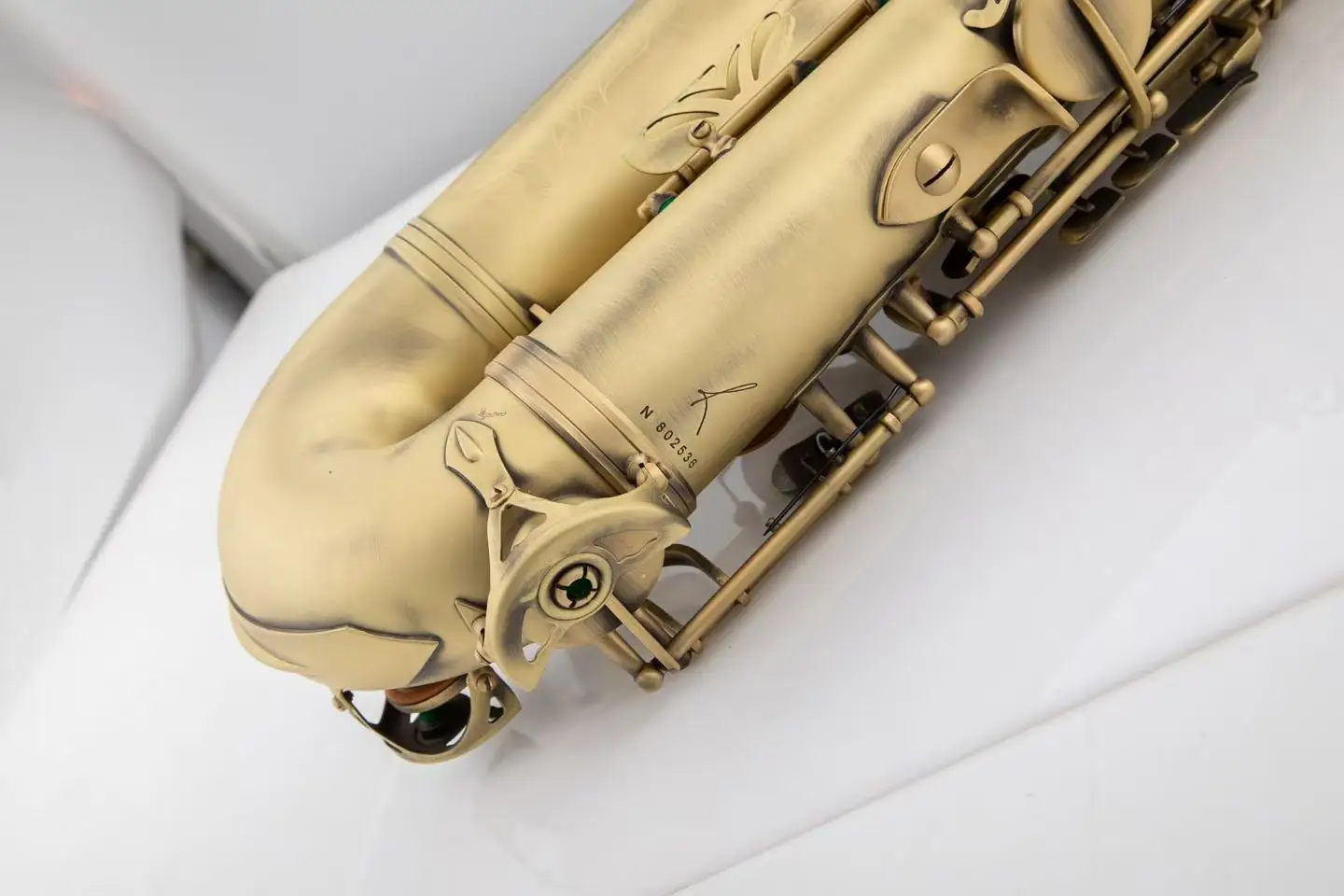Matte original 54 one to one structure model Bb professional tenor saxophone retro antique copper Tenor sax jazz instrument image 5