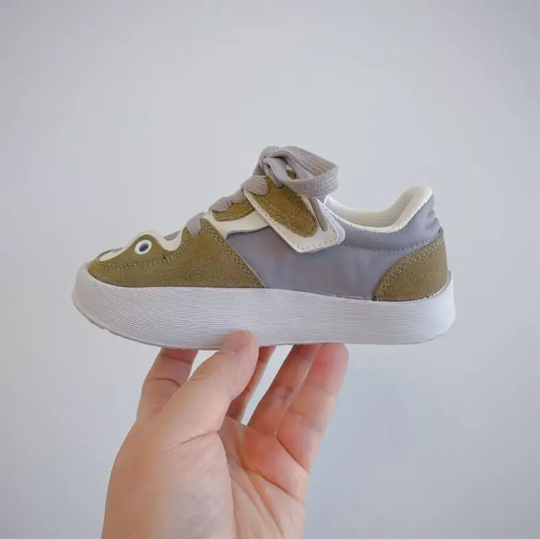 Zapatos casuales para niños, zapatillas de deporte de moda para niños, zapatos deportivos de cuero genuino, zapatos de Skate ostentosos, color Beige