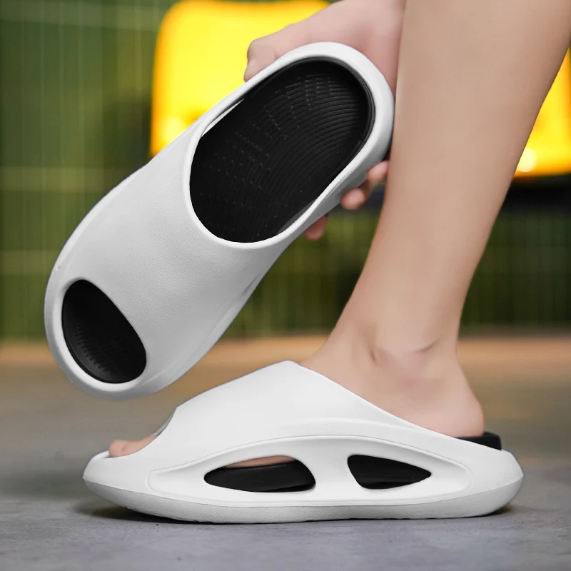 

New Summer Platform Slippers for Men Non-Slips Open Toe Flip Flops Men Fashion Beach Sandals Bathroom Slippers Outdoor