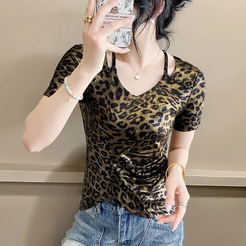 

Black,Summer,Korean,Style,T-Shirt,Women,Chic,Sexy,V-Neck,Beading,Leopard,Draped,Tops,Short Sleeve,Gold blocking,Tees,New,541803