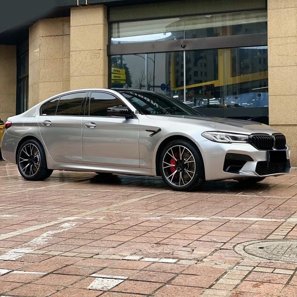 

Пленка WRAPMASTER 1.52*16м GT Silver PPF для защиты кузова автомобиля от царапин, грязи и тепла, термостойкая, легко устанавливаемая, рулон из ТПУ