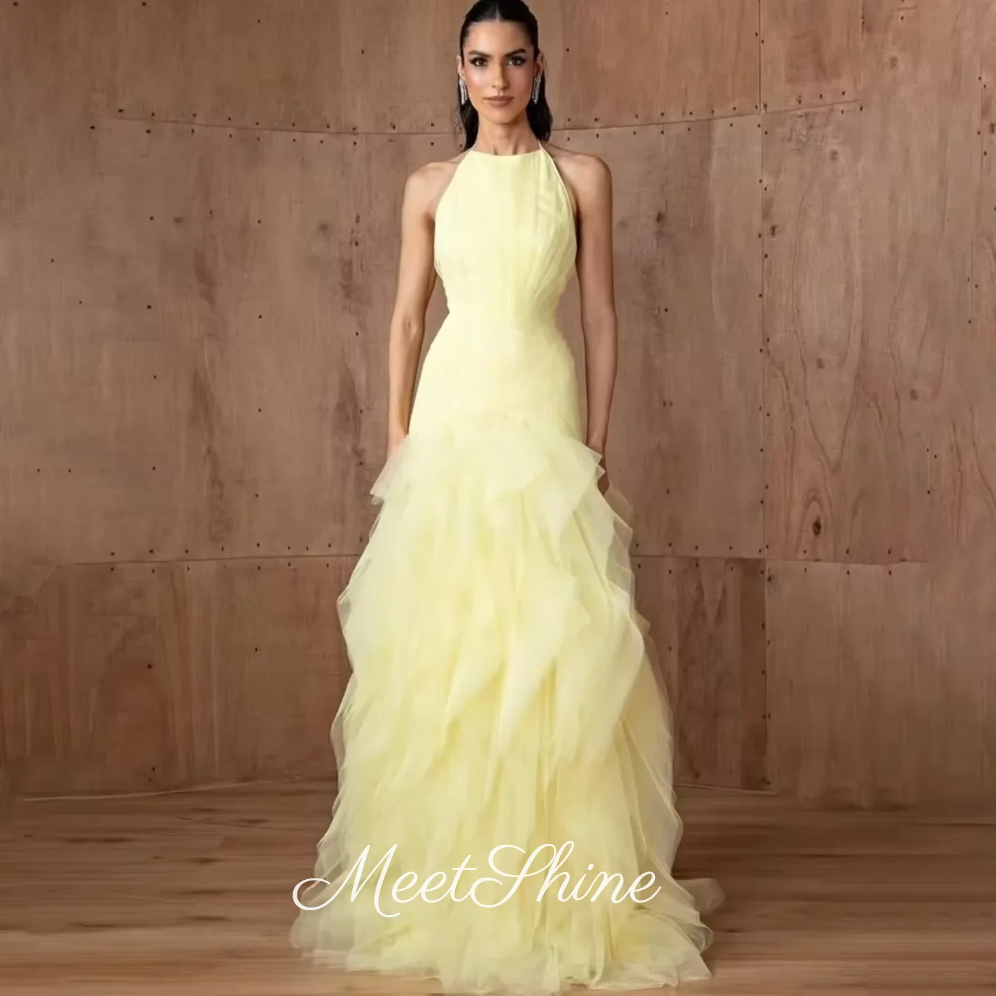 

Yellow Halter Tulle Mermaid Evening Dress Mermaid Saudi Arabia Tiered Elegant Prom Dress Customized Formal Wedding Party Dress