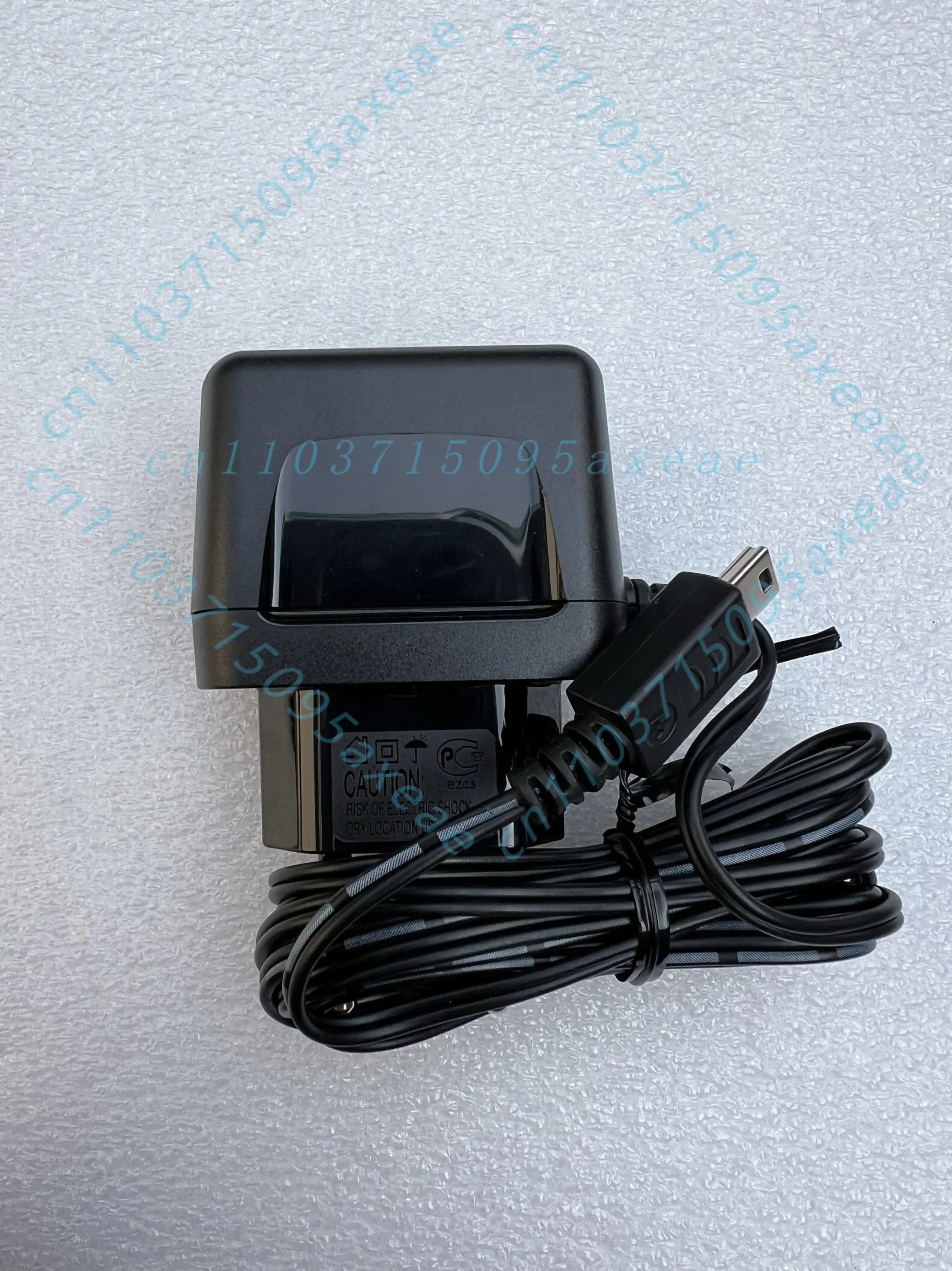 Cargador para Motorola V3 L6 L7 L71 L72 E680 A780 A1200 A1800 U6