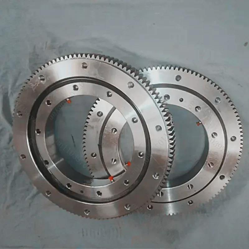National Standard Precision QW External Tooth Slewing Bearing Slewing Bearing Assembly Small Slewing Bearing, Spot