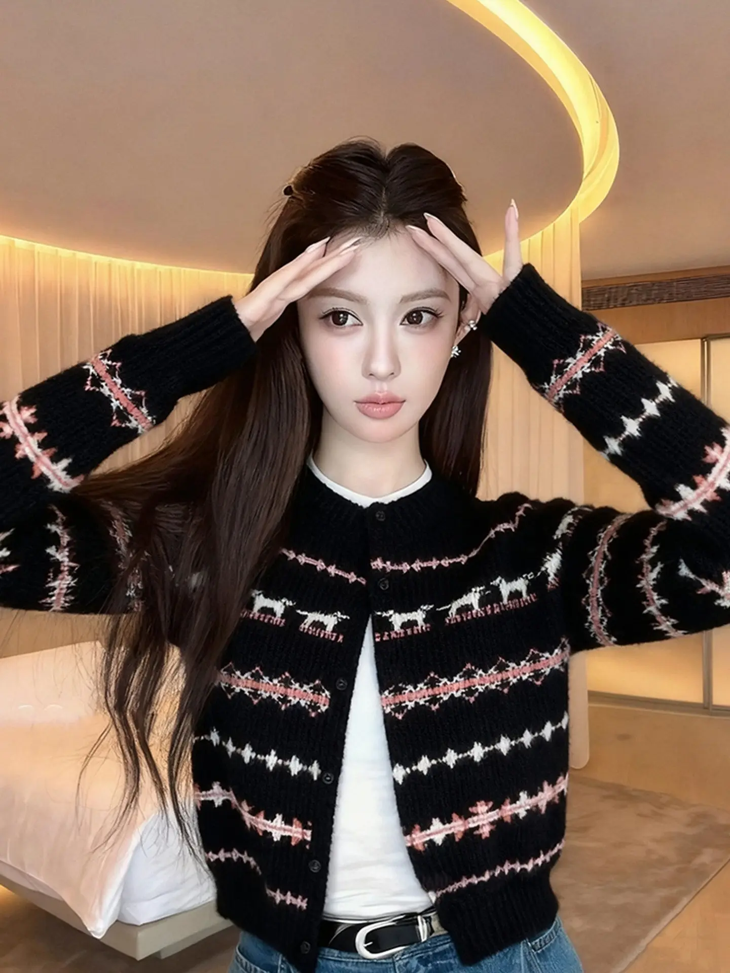 

Sweet Spicy Short Fair Isle Knitted Cardigan Sweater Women's Slim Fit Autumn Winter Unique Beautiful Korean Style Long Sleeve