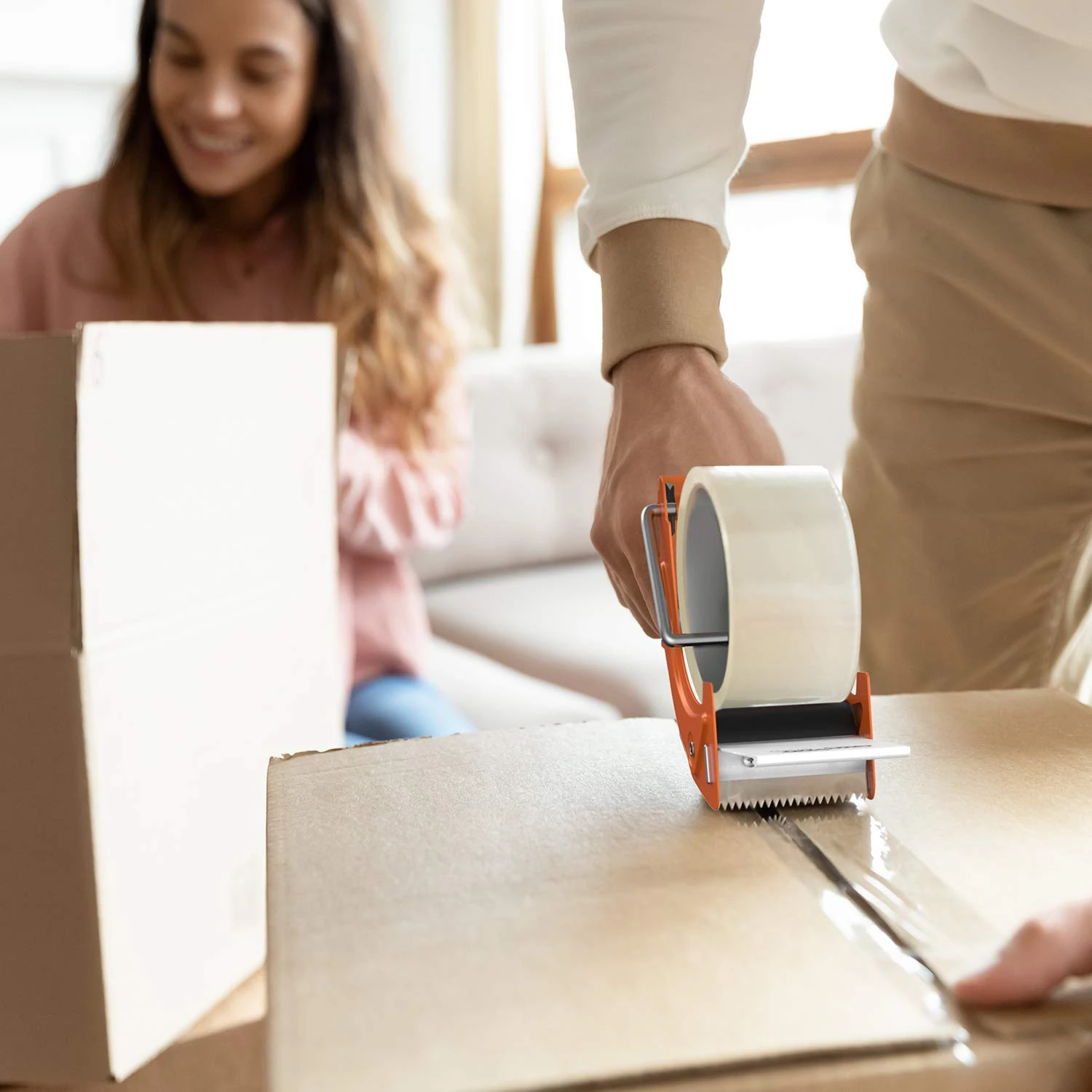 Удобный и надежный 2-дюймовый эффективный и быстрый диспенсер для ленточного пистолета со встроенным резаком для быстрого и простого запечатывания упаковки -