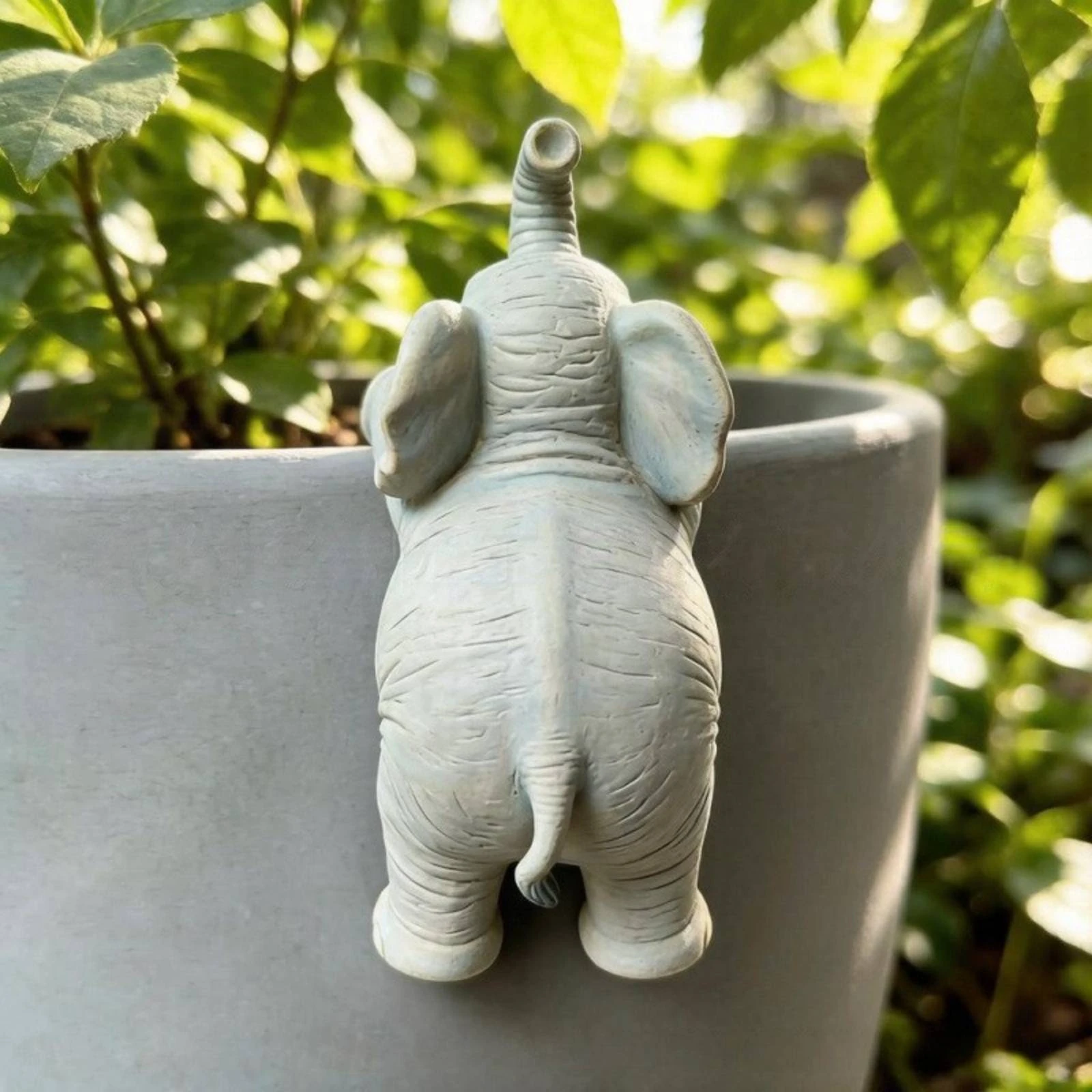 Elephant Pot Hugger Outdoor Elephant Planter Hanger Garden Decoration Cute Whimsical for Courtyard