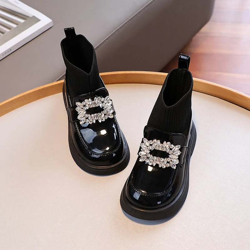 

Girls Leather Boots with Rhinestone Flat Bottomed Middle Tube Spring and Autumn Outdoor Girls Fashion Boots Princess Sock Shoes