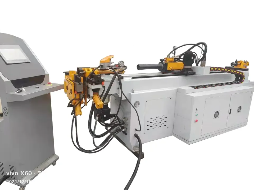 Zhangjiagang Jiurun Automatic And Tube Hines Steel Pipe Bending Hine