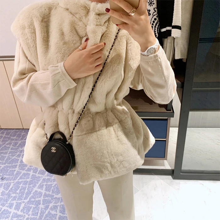 

Women's Autumn Winter Faux Mink Hair Slim Waist Vest Outwear Lady Streetwear Solid Color Sleeveless Furry Faux Fur Vest Top