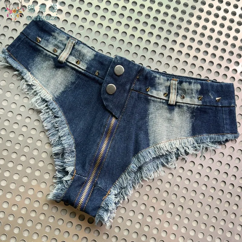 

Сексуальные женские джинсовые шорты с заклепками, ультра-шорты с низкой посадкой, джинсовые шорты с открытой промежностью, джинсы для ночного клуба, мини-шорты для танцев на пилоне DS, униформа для флирта