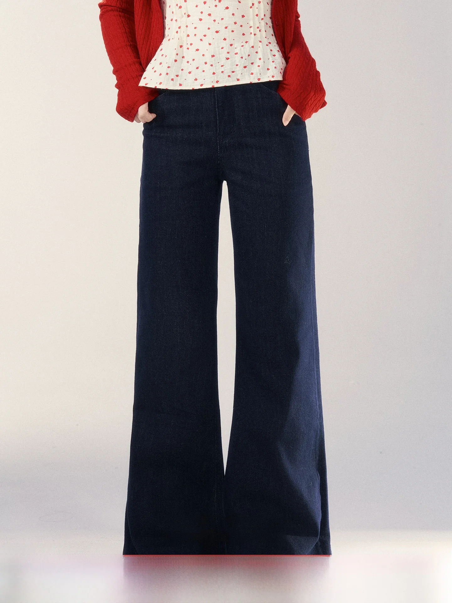 

High Waist Wide Leg American Sle Jeans Women's Spring 2026 New Faion Pair of Little Wild Berries Micro Flared Pants
