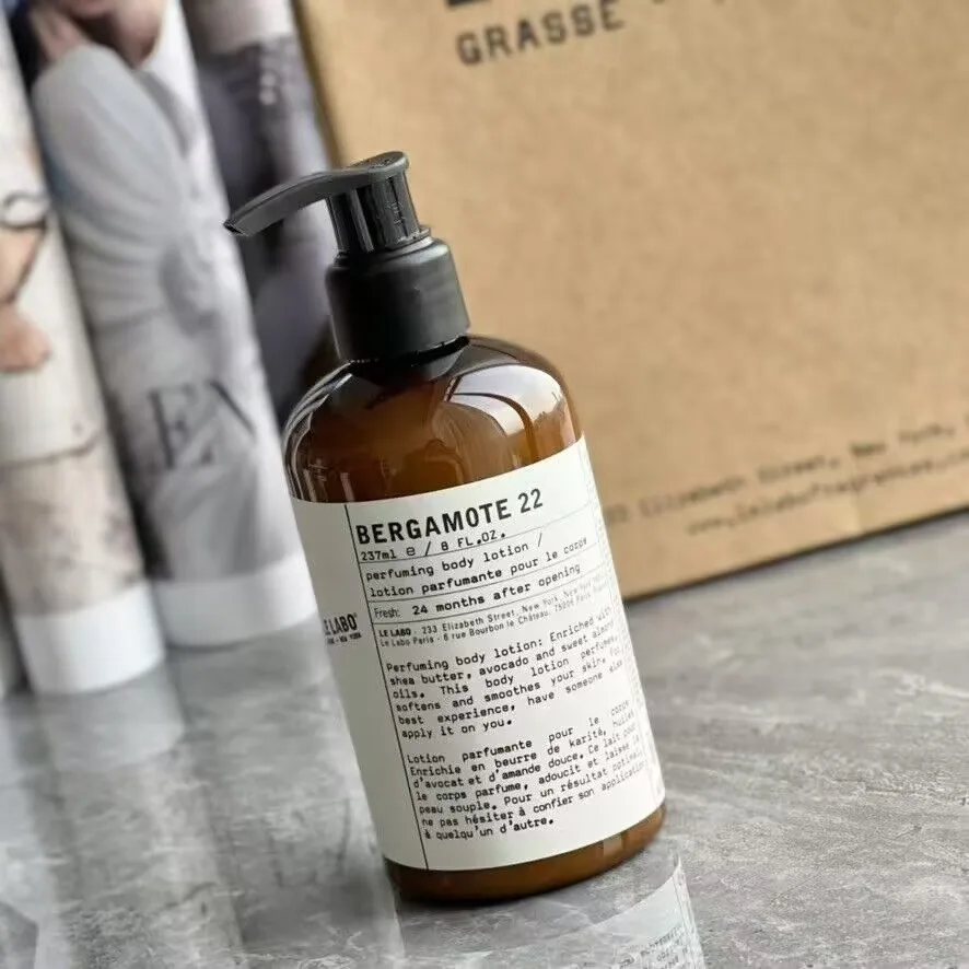 アロマ-デ-レチェ-コーポラル、ヒドラタ-ラ-ピエル-コン-レチェ-コーポラル-アンバー-フレッサとカルディダ、ヒドラタンテ-ディアリア-デ-ラ-ピエル