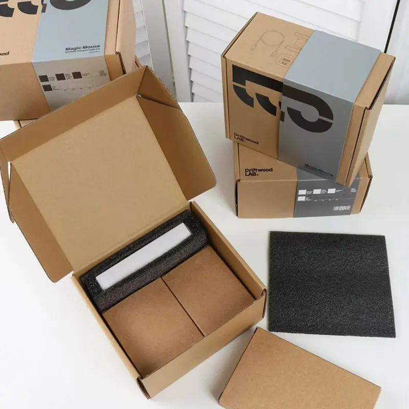 Großhandel Maßgefertigte Versandbox mit Logo Faltbare Papierbox für Schmuck Kosmetik Perücken Rotwein Parfüm Kleidung Verpackung Wellpappe-Box mit Logo – Detail 4