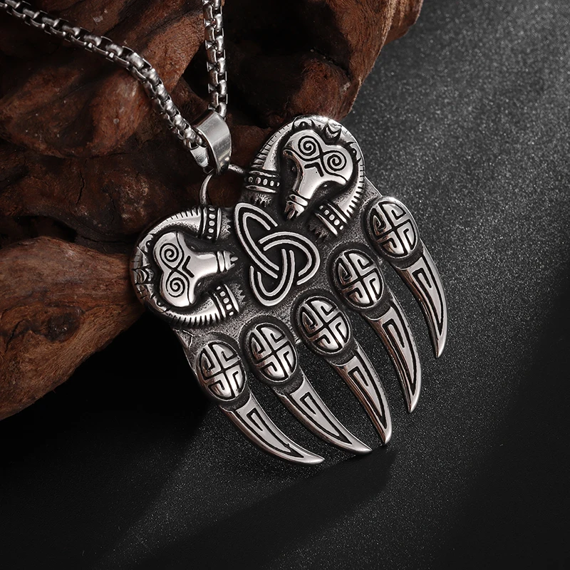 Stainless Steel Nordic Mythology Viking Bear Catch Pendant Men's Necklace Men's and Women's Fashion Casual Accessories