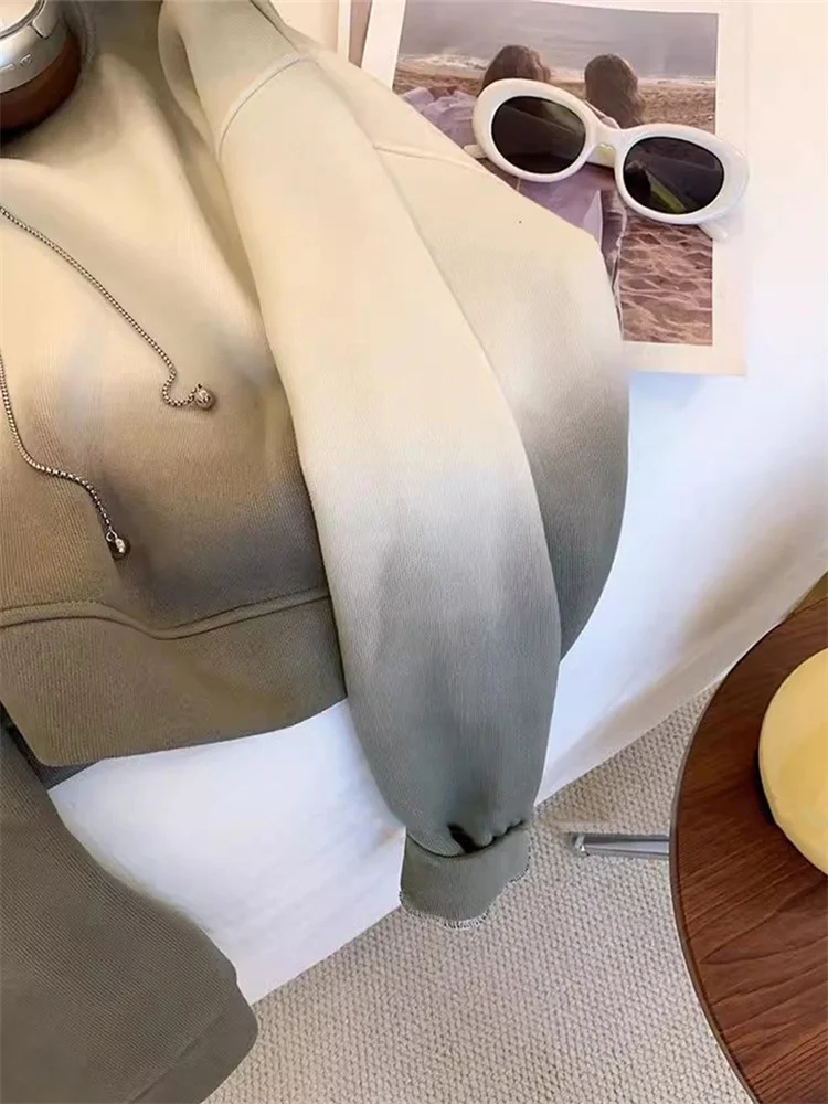 Bluza z kapturem w stylu retro tie-dye, luźny krój, uniwersalna odzież uliczna, casualowy top dla kobiet i mężczyzn.