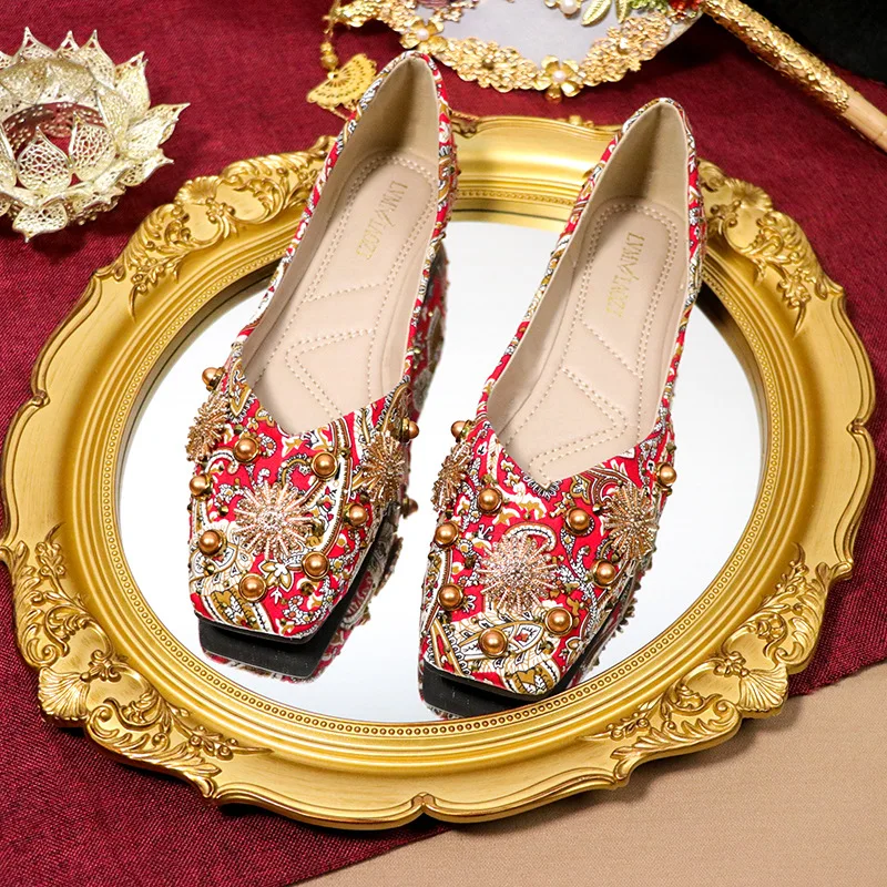 Luxurious design pearl hoop buckle wedding flats women pointed toe shallow mouth glitter ballet shoes plus size