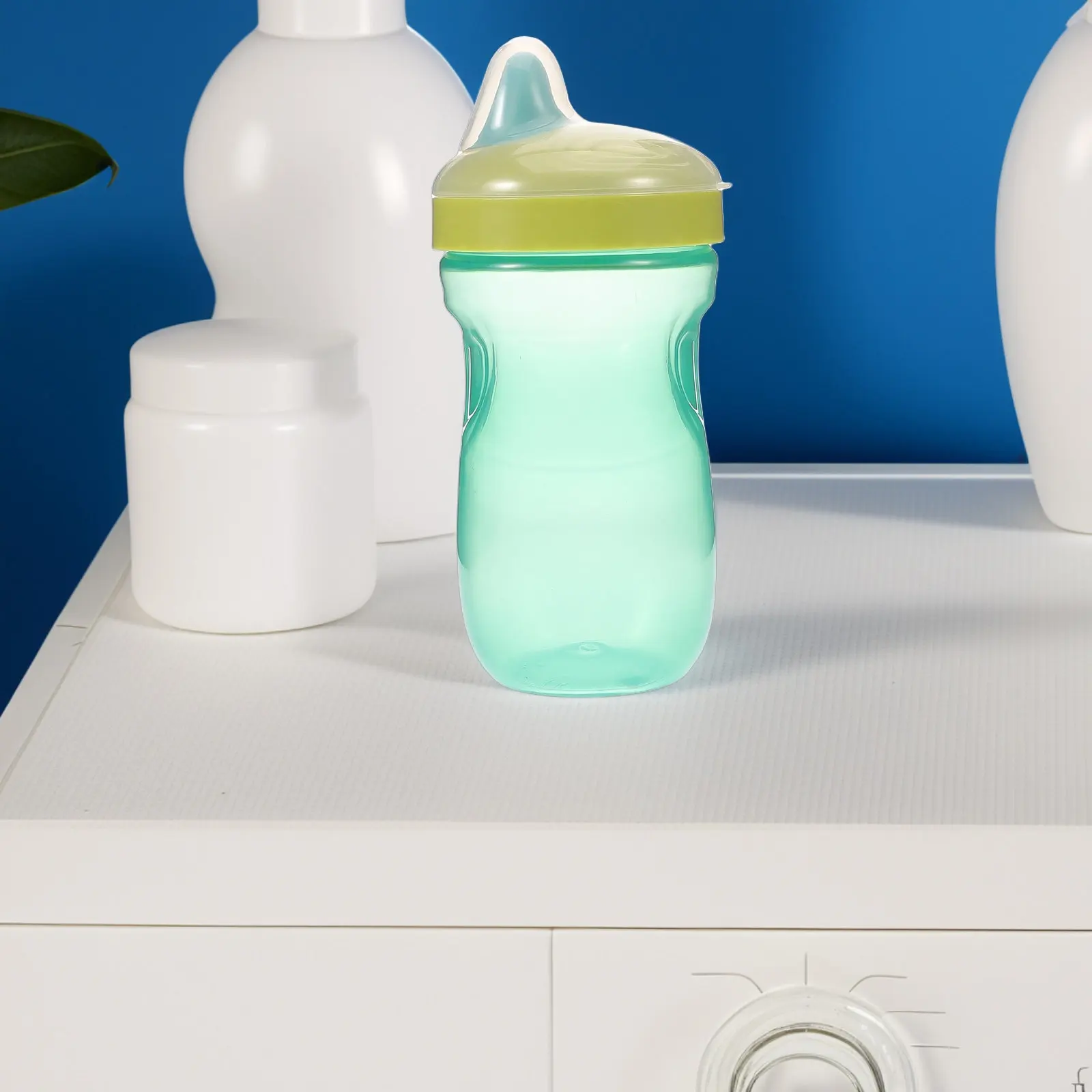 

Прочная детская бутылочка для питья без проливания из полипропилена, большая емкость, с носиком-утконосом, идеально подходит для активных малышей, легко использовать.