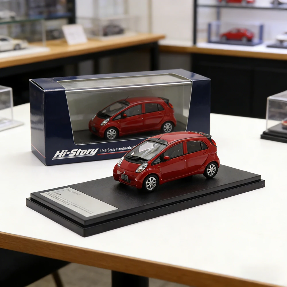 1:43 Scale Resin Model Car MITSUBISHI iT 2010 | High Simulation Diecast Vehicle | Hi-Story Collectible Display Toy Gift