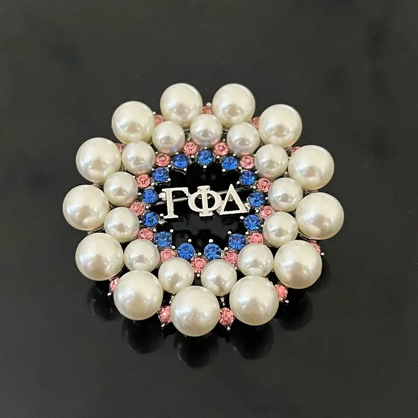 New Greek Sorority Gamma Phi Delta Letter Logo Pink Blue Rhinestone Rotundity Pearl Brooch Women Fashion Jewelry