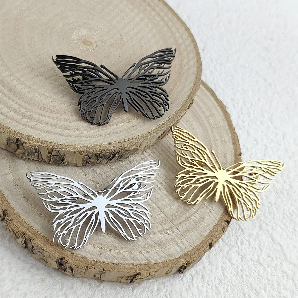 Butterfly spreads its wings dynamic stainless steel metal brooch, ceremony formal wear and outdoor party wear multi-color