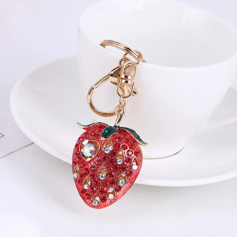 

Модный брелок-подвеска со стразами в виде клубники, милый забавный фруктовый брелок для ключей, украшение для женского рюкзака, автомобиля, аксессуар, подарок