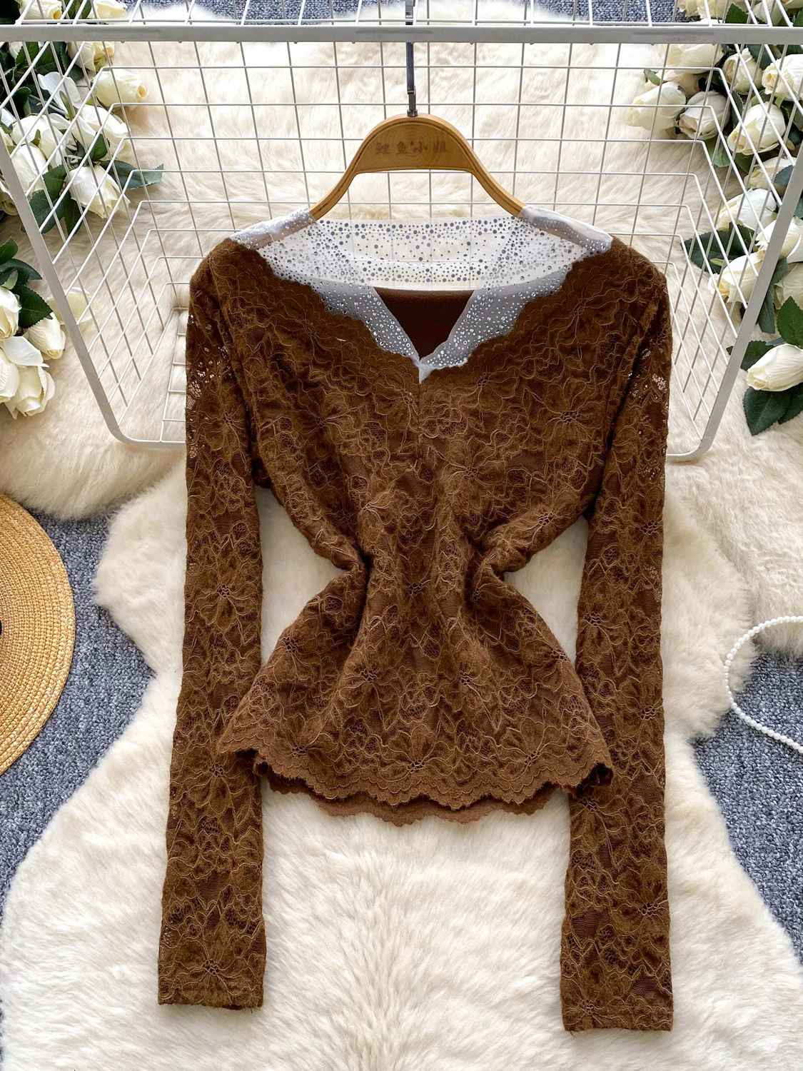 

Women's Brown Lace Patchwork T-shirt Aesthetic Y2k Gyaru Tee Top Vintage Long Sleeve T-shirt 2000s Fashion Clothes Spring Autumn